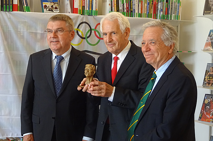 02-ISOH-award-presentation